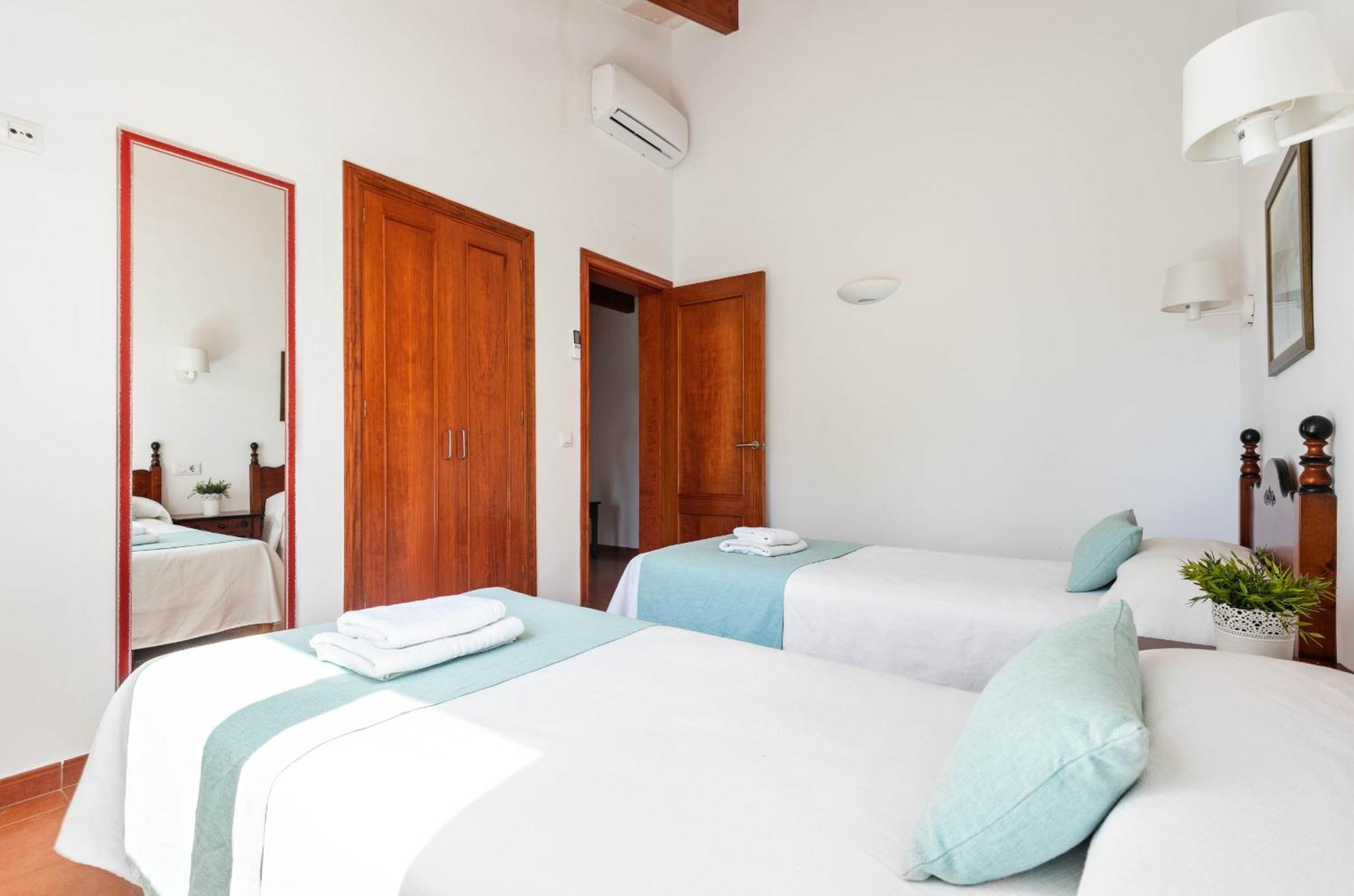 Villas Begonias Cala'N Bosch  Exterior photo