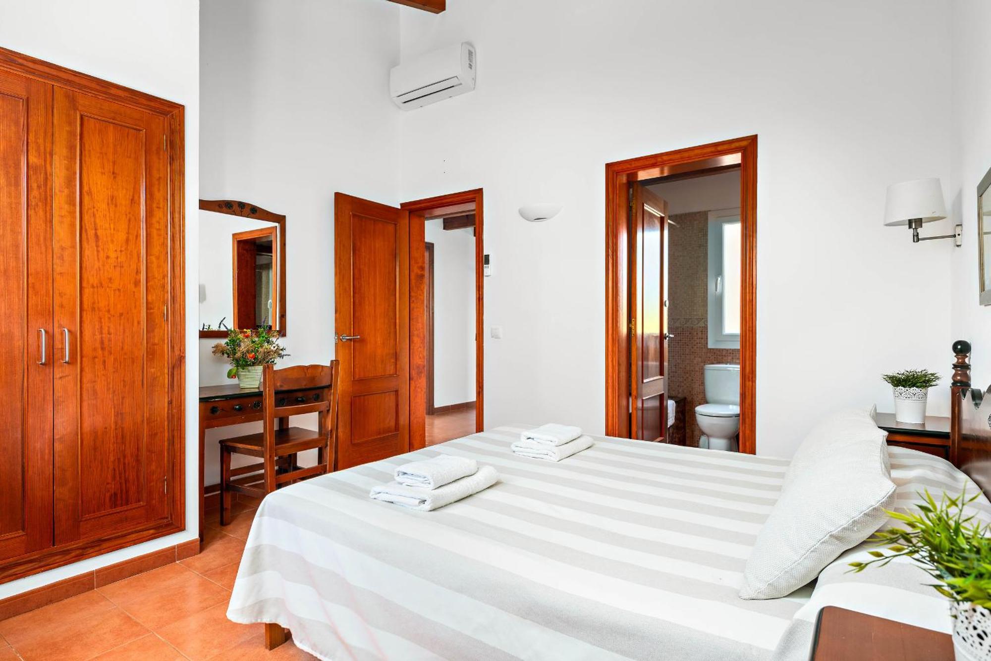 Villas Begonias Cala'N Bosch  Exterior photo