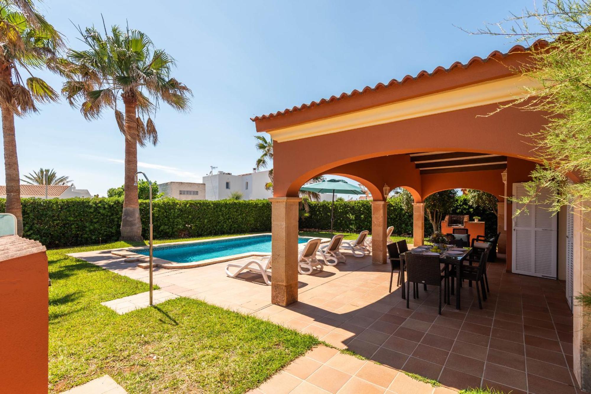 Villas Begonias Cala'N Bosch  Exterior photo