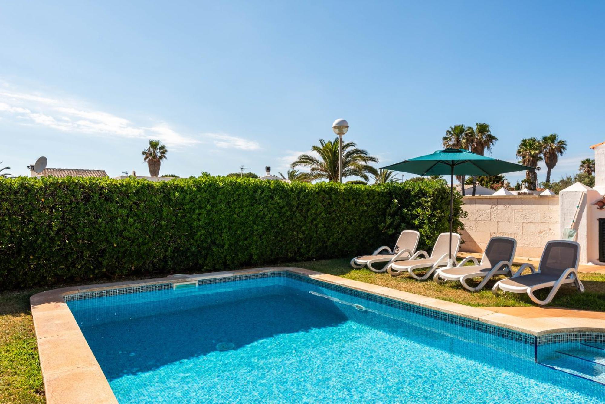 Villas Begonias Cala'N Bosch  Exterior photo